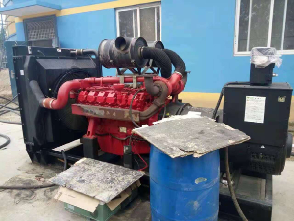 比如关于柴油发电机组水箱污垢的产生与清理