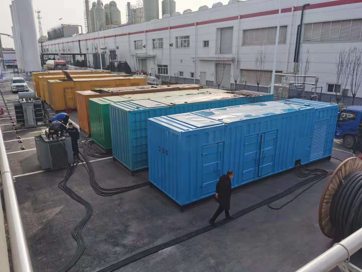 比如出租发电机-柴油发电机组三相采用什么接法
