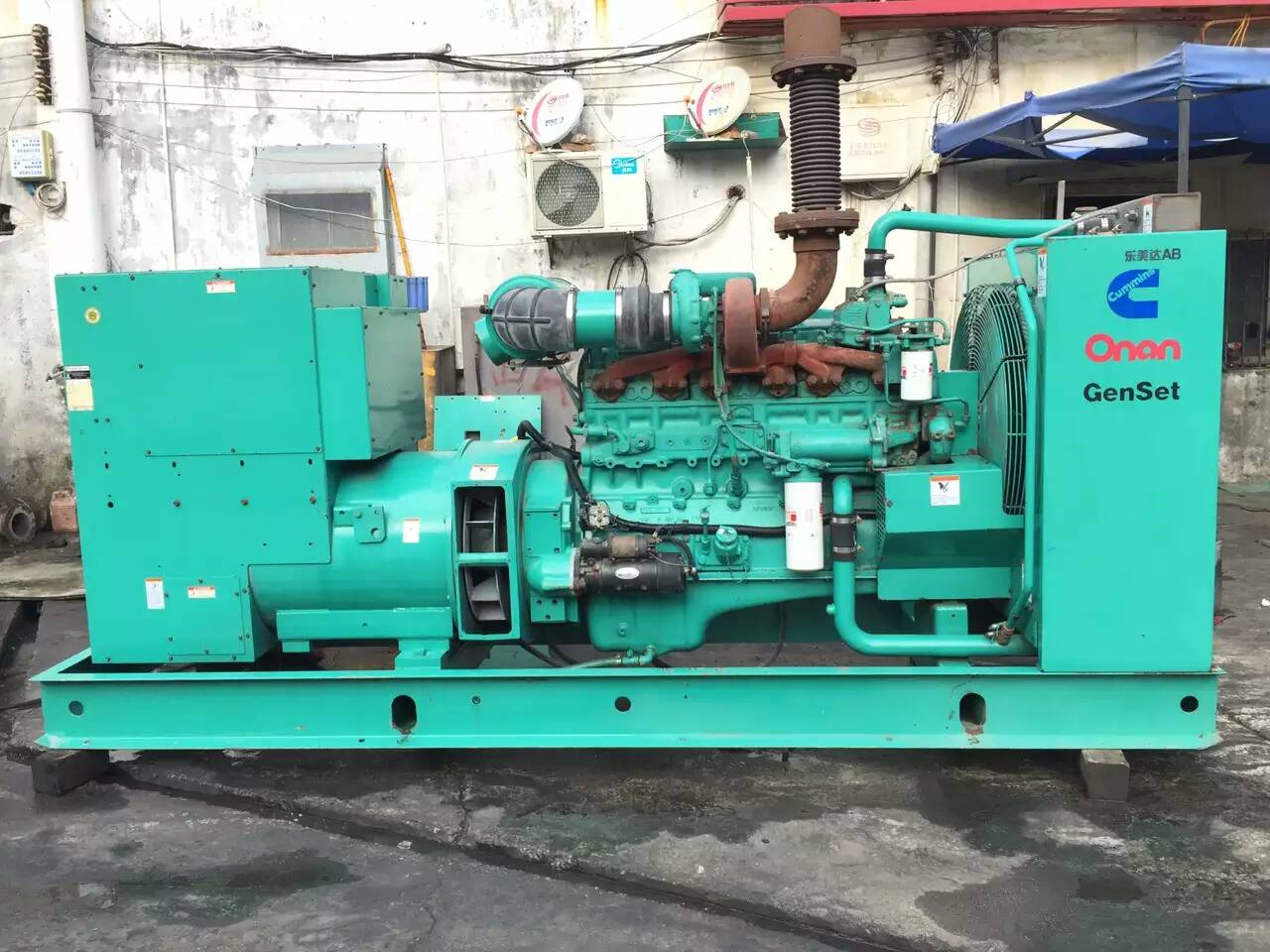 比如租赁发电机-柴油发电机不正常冒烟的原因