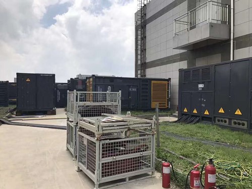 比如除了定期检查，还有哪些方法可以及时发现接触式转速表探头的磨损？